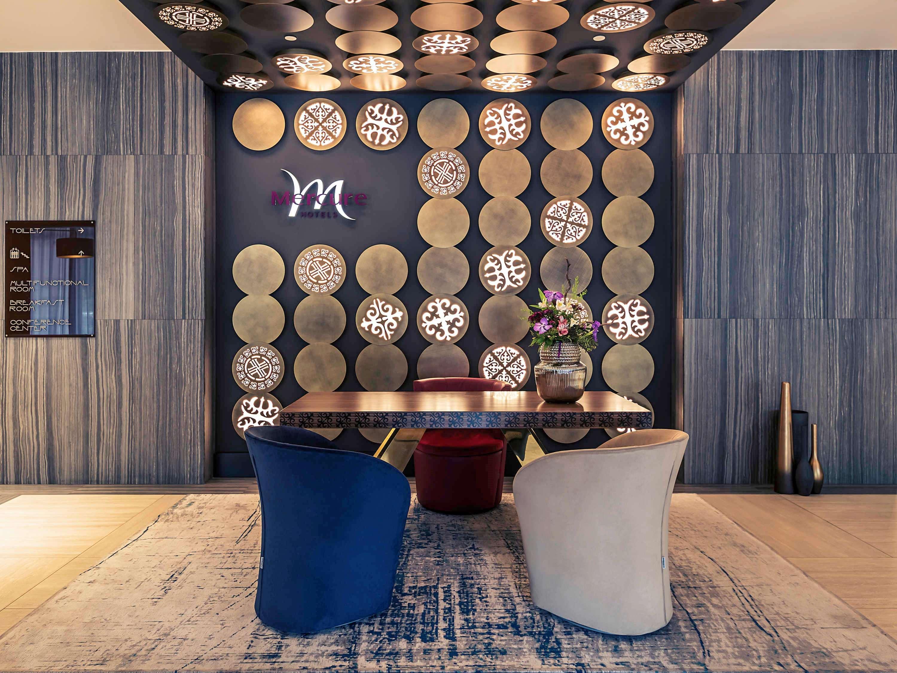 Mercure Almaty City Center Exterior photo