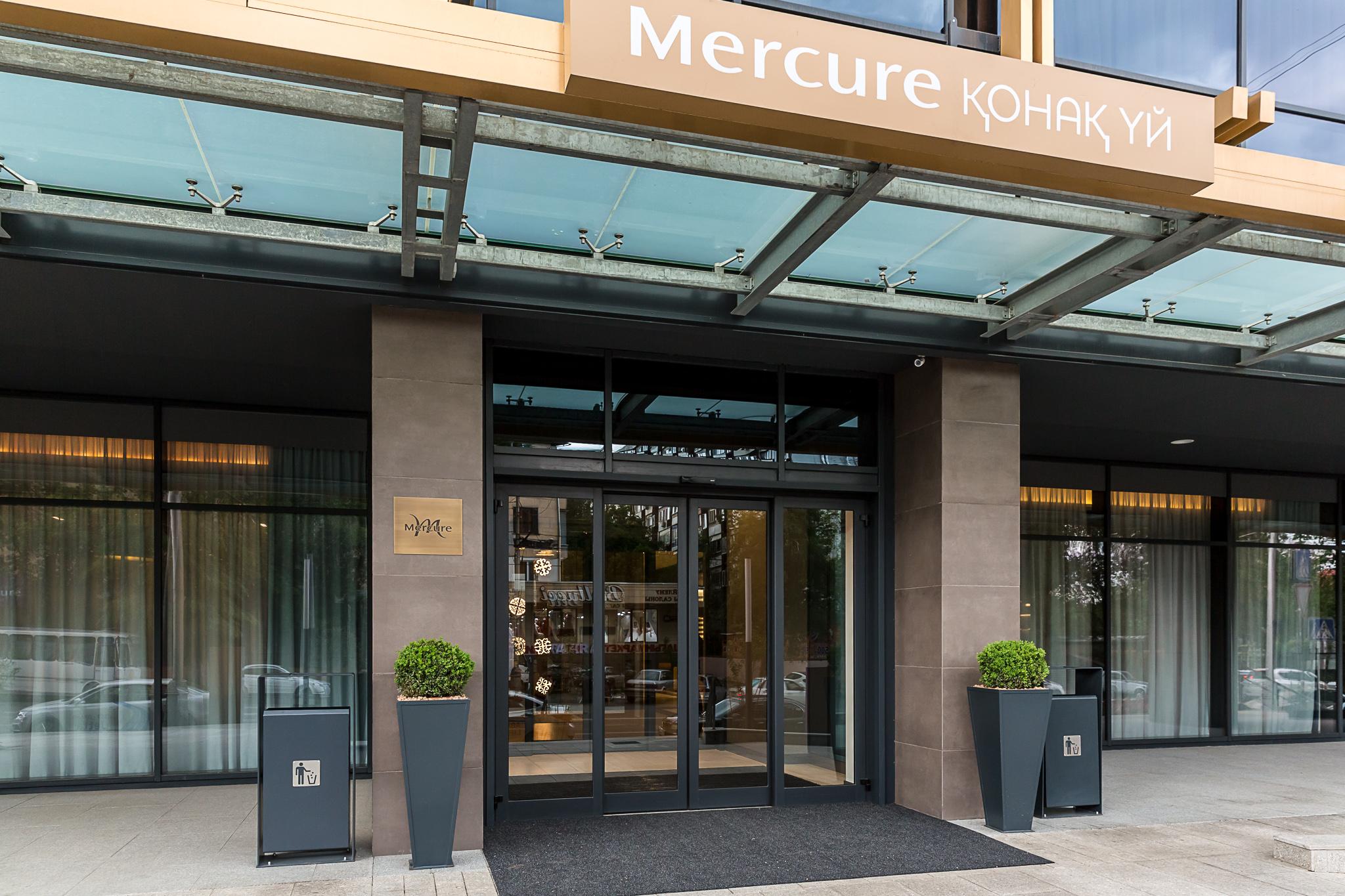 Mercure Almaty City Center Exterior photo